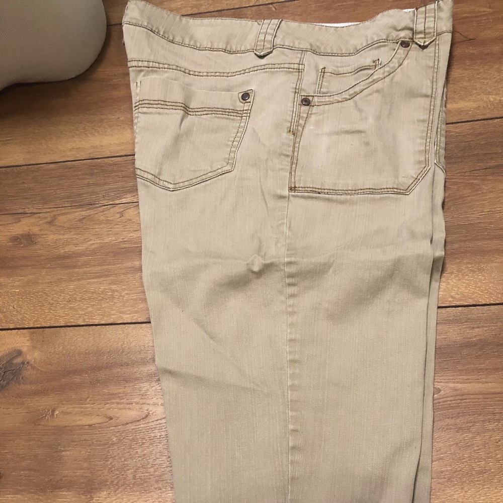 Faded Glory Khaki denim capris Size 12